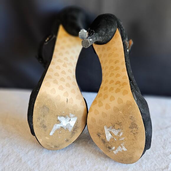 Betsey Johnson Black Suede Stiletto Heels Size 7.5M Ruffle Straps Peep Toe - Picture 10 of 12